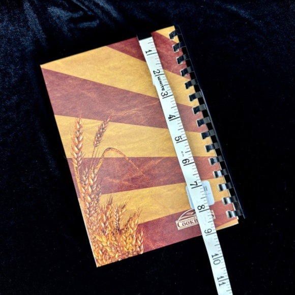 Washington New Hampshire Congregational Church Cookbook Edible Blessings 2019 - Picture 2 of 9